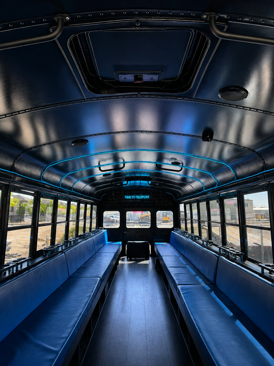 Space Wagon interior